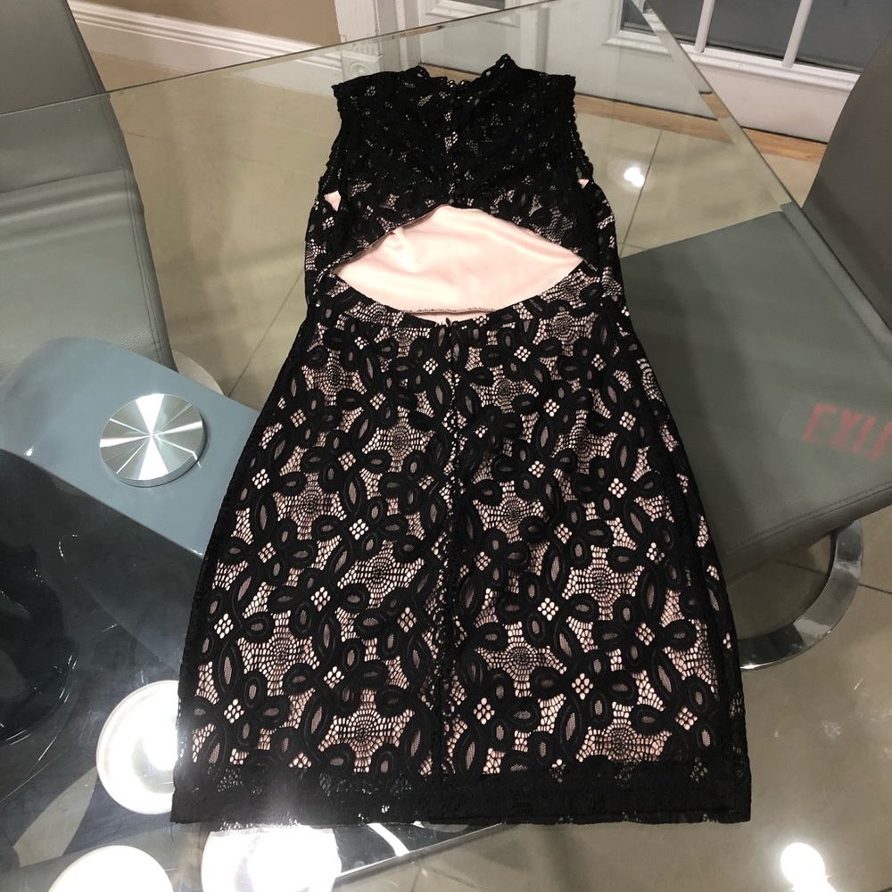 Forever 21 Black lace overlay mini dress size S - Picture 2 of 10